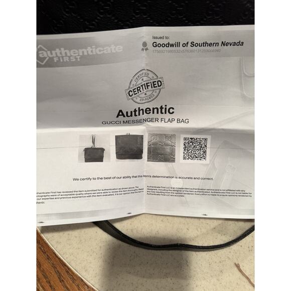 Gucci GG Guccissima Large Laptop Messenger bag in leather - Picture 8 of 12